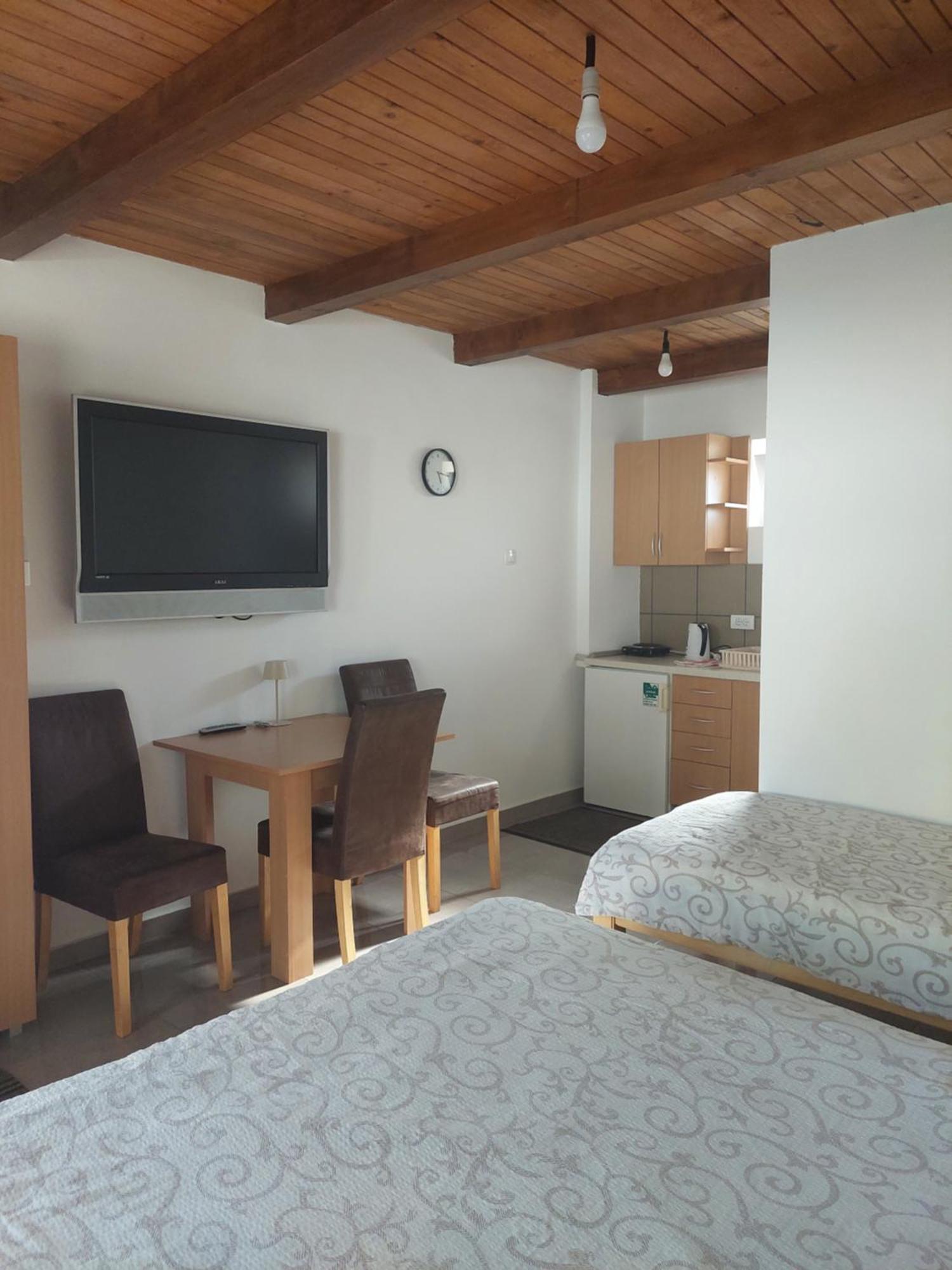 Apartment M&M Pacir Экстерьер фото