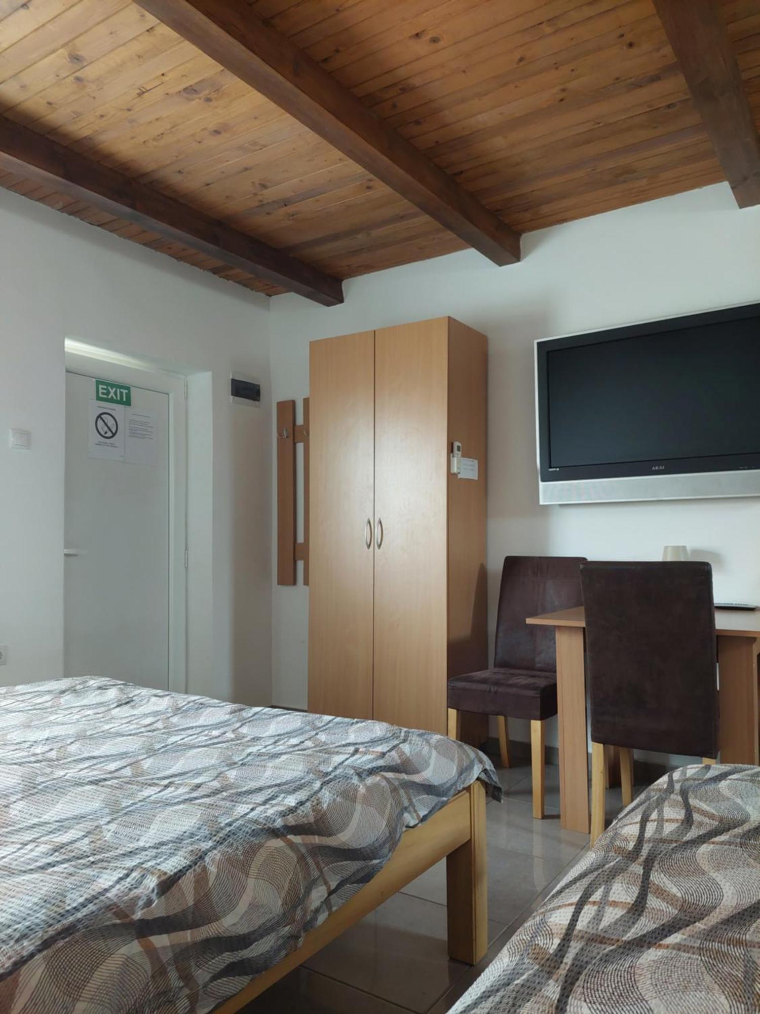 Apartment M&M Pacir Экстерьер фото